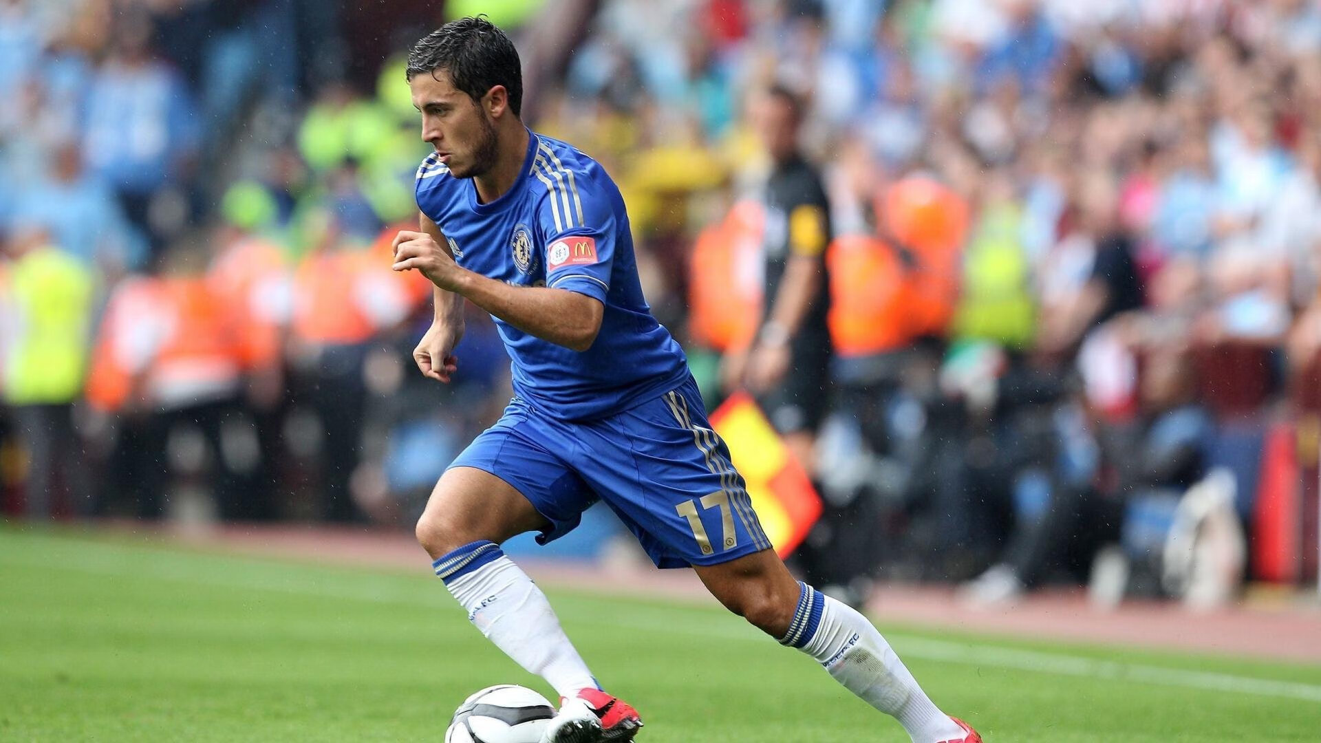 阿马杜·奥纳纳以5000万英镑转会至阿斯顿维拉。，奥马尔·阿卜杜拉赫曼